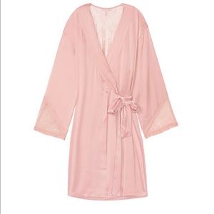 Victoria Secret Chantilly lace kimono